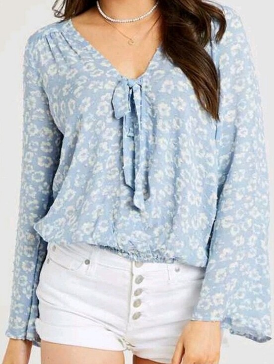 Altar'd State Tops - Altar’d State Blue Floral Wrap Blouse Top Size S NWT'S